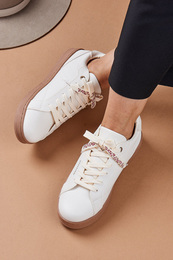 Tenis Cereza Suela Crepe