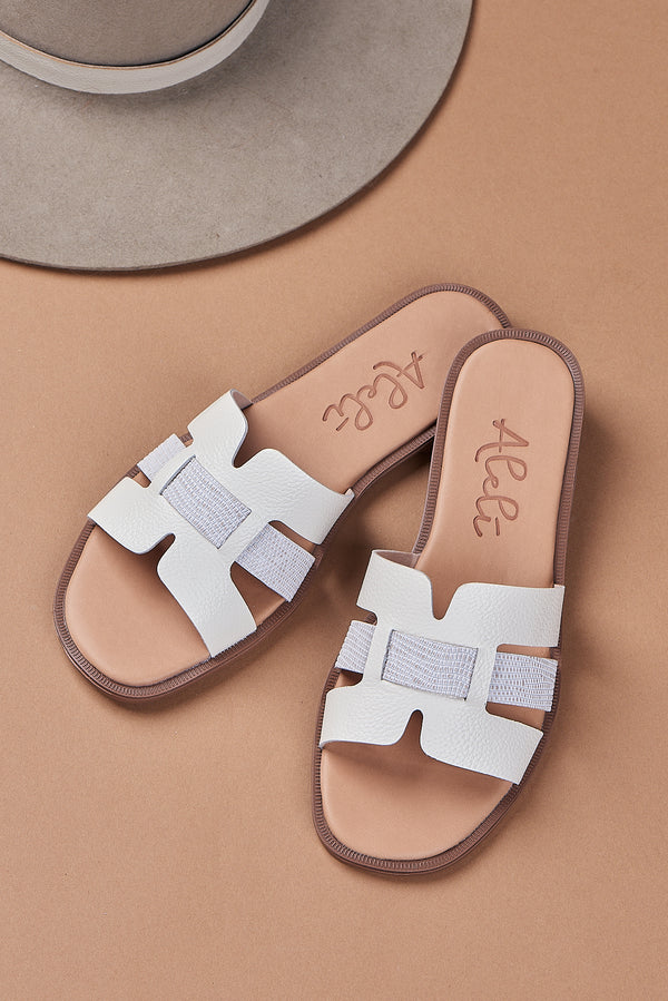 Sandalia Alma cuero Talco