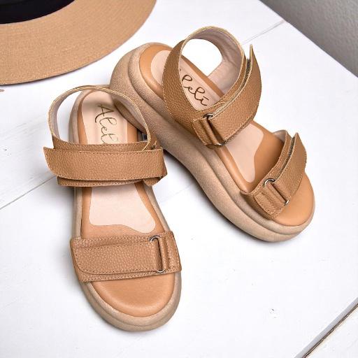 Sandalia Antonela Velcro Amaretto