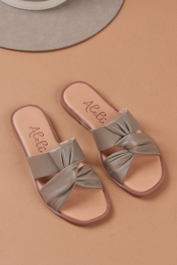 Sandalia Aura Cuero Taupe