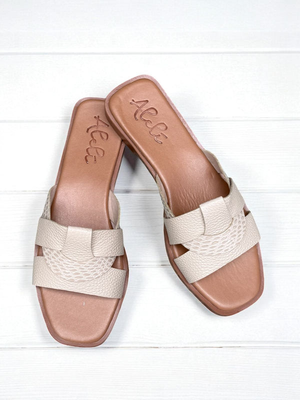 Sandalia Hellen Cuero Taupe