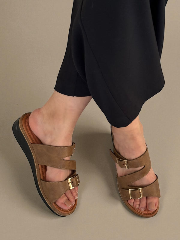 Sandalia Eliza Avellana