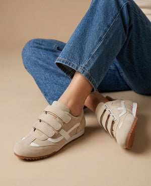 Tenis Velcro Beige