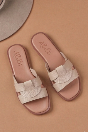 Sandalia Hellen Cuero Taupe